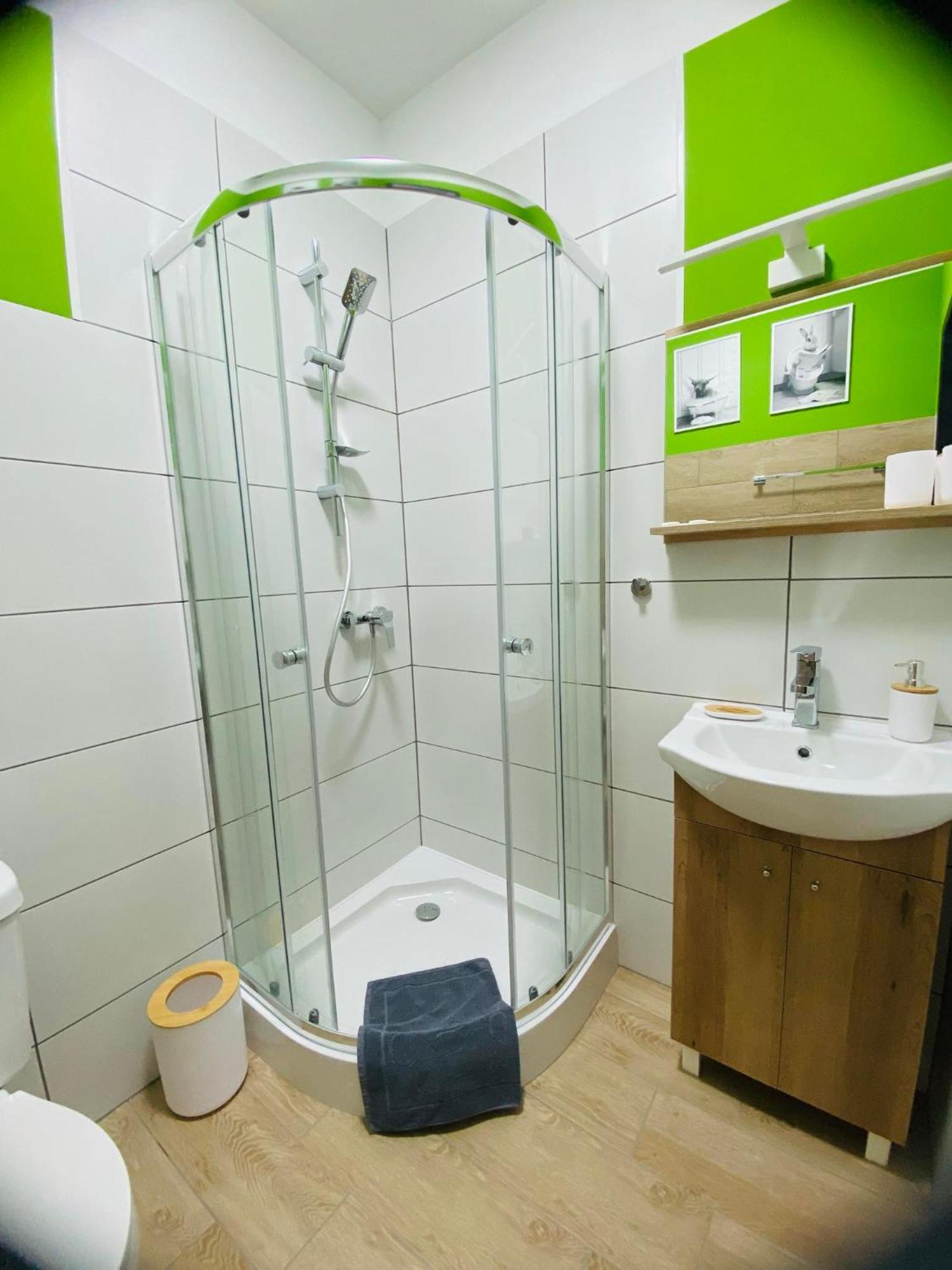 Hotel Milo - Noclegi Bartoszyce Bagian luar foto
