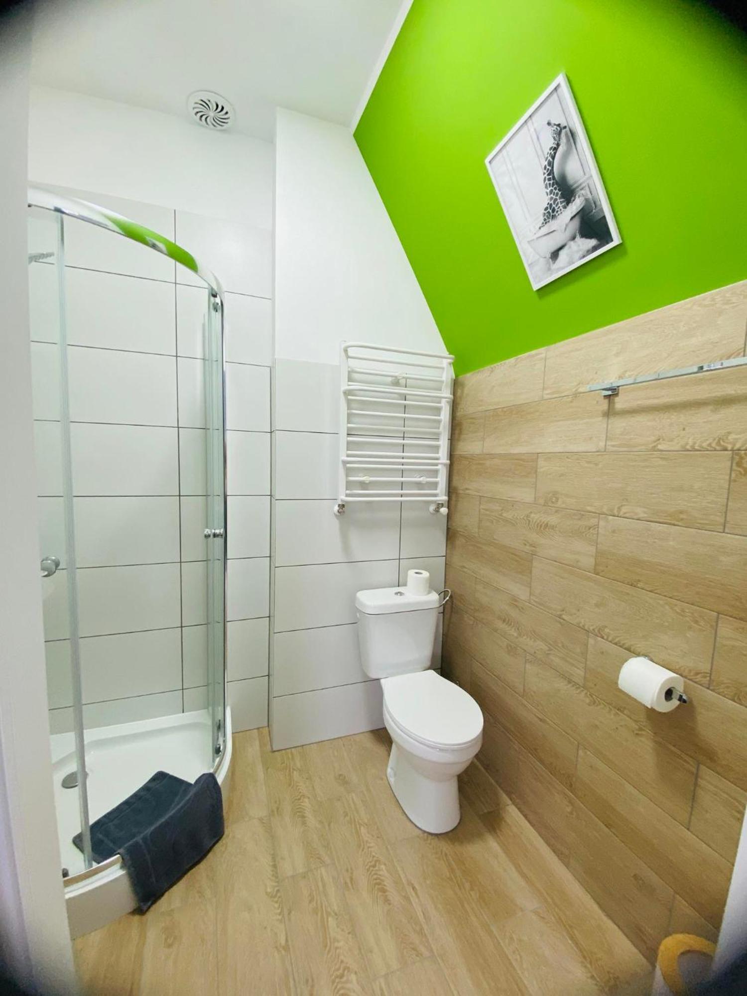 Hotel Milo - Noclegi Bartoszyce Bagian luar foto