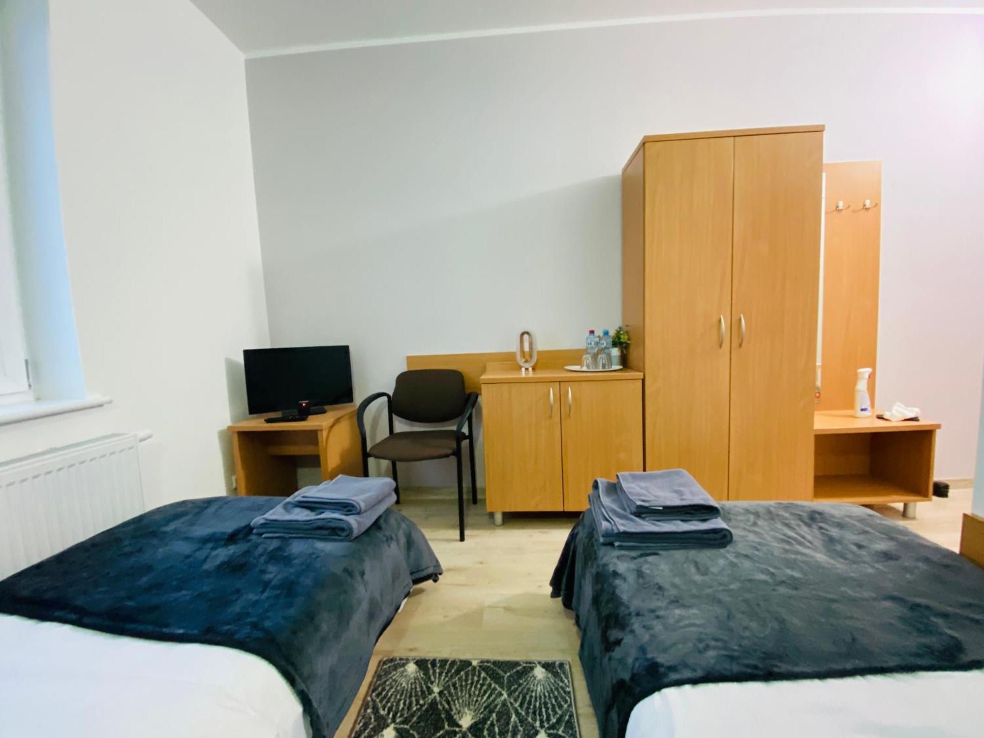 Hotel Milo - Noclegi Bartoszyce Bagian luar foto