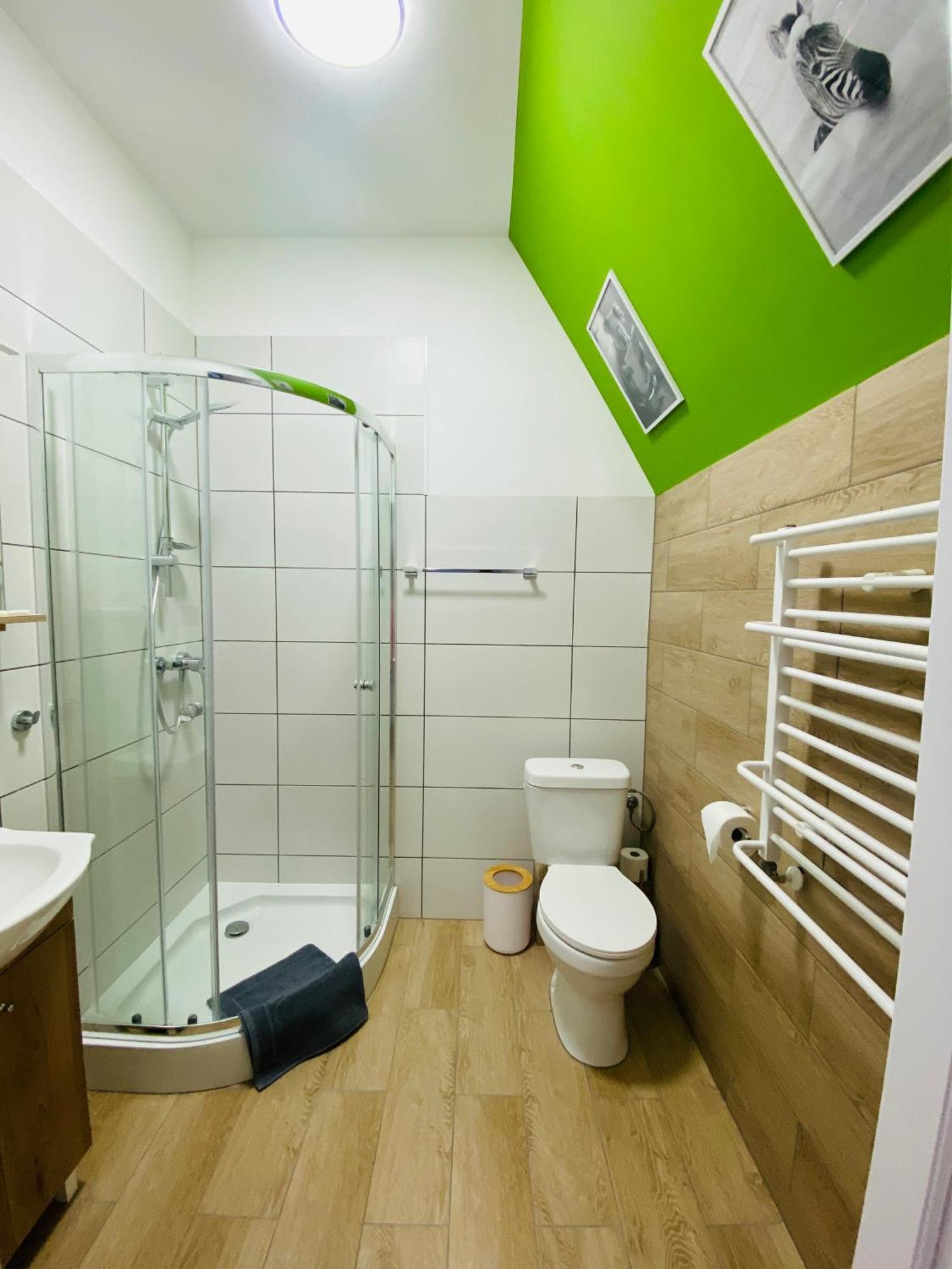 Hotel Milo - Noclegi Bartoszyce Bagian luar foto