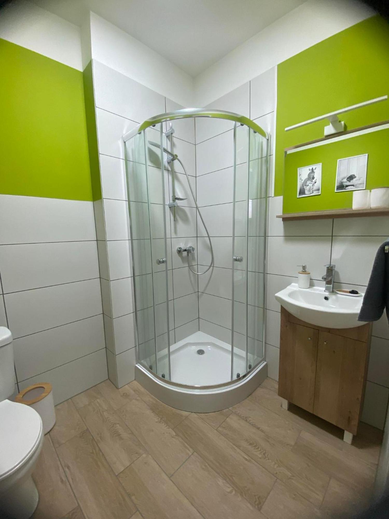 Hotel Milo - Noclegi Bartoszyce Bagian luar foto